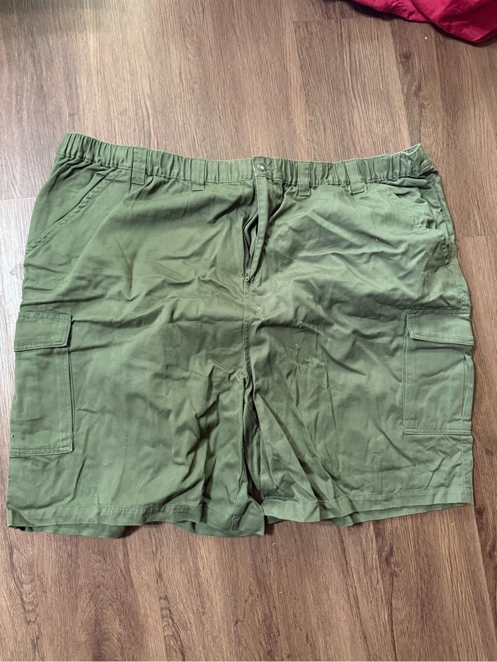 Men's Casual Olive Cargo Shorts with Side Pockets